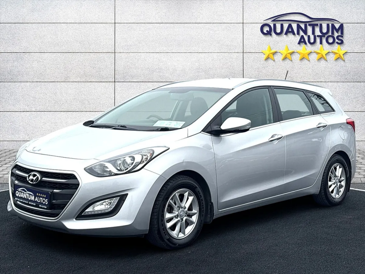 Hyundai i30 2017 SE NAV 1.6 CDRI € 63 P/W WITH NO - Image 3