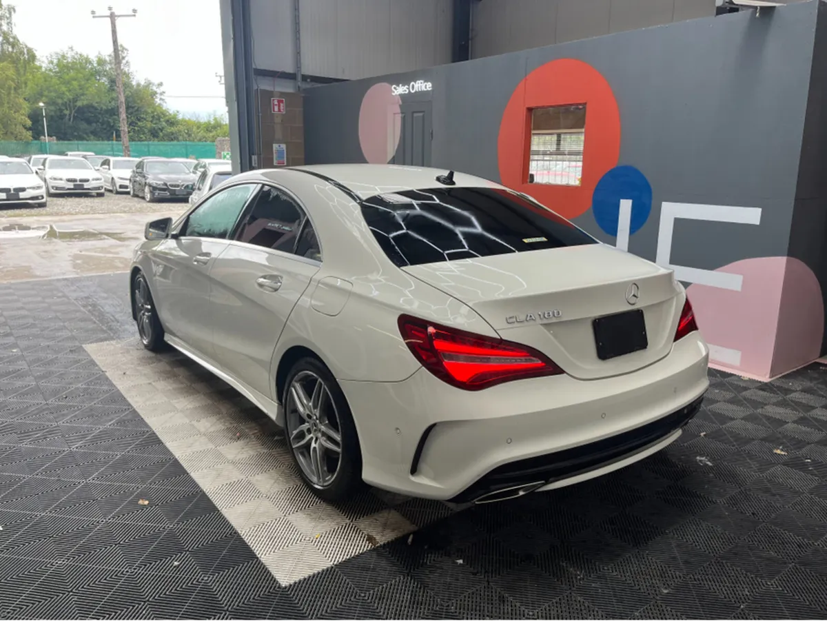 Mercedes-Benz CLA CLA 180 SPORT / 55k KMs / HEATED - Image 4