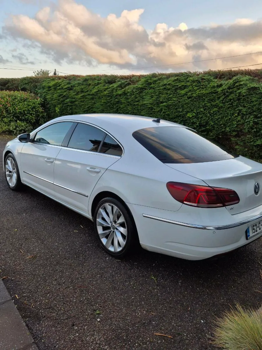 Volkswagen CC couple 152 - Image 1