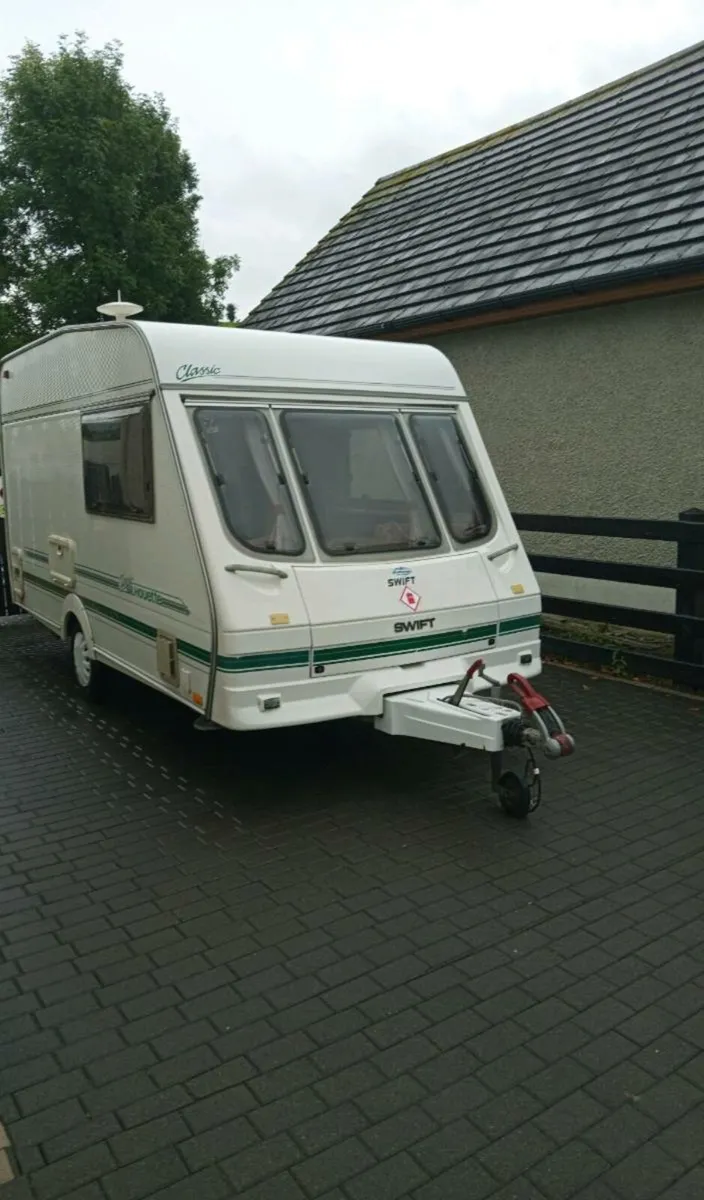 Caravan - Image 2