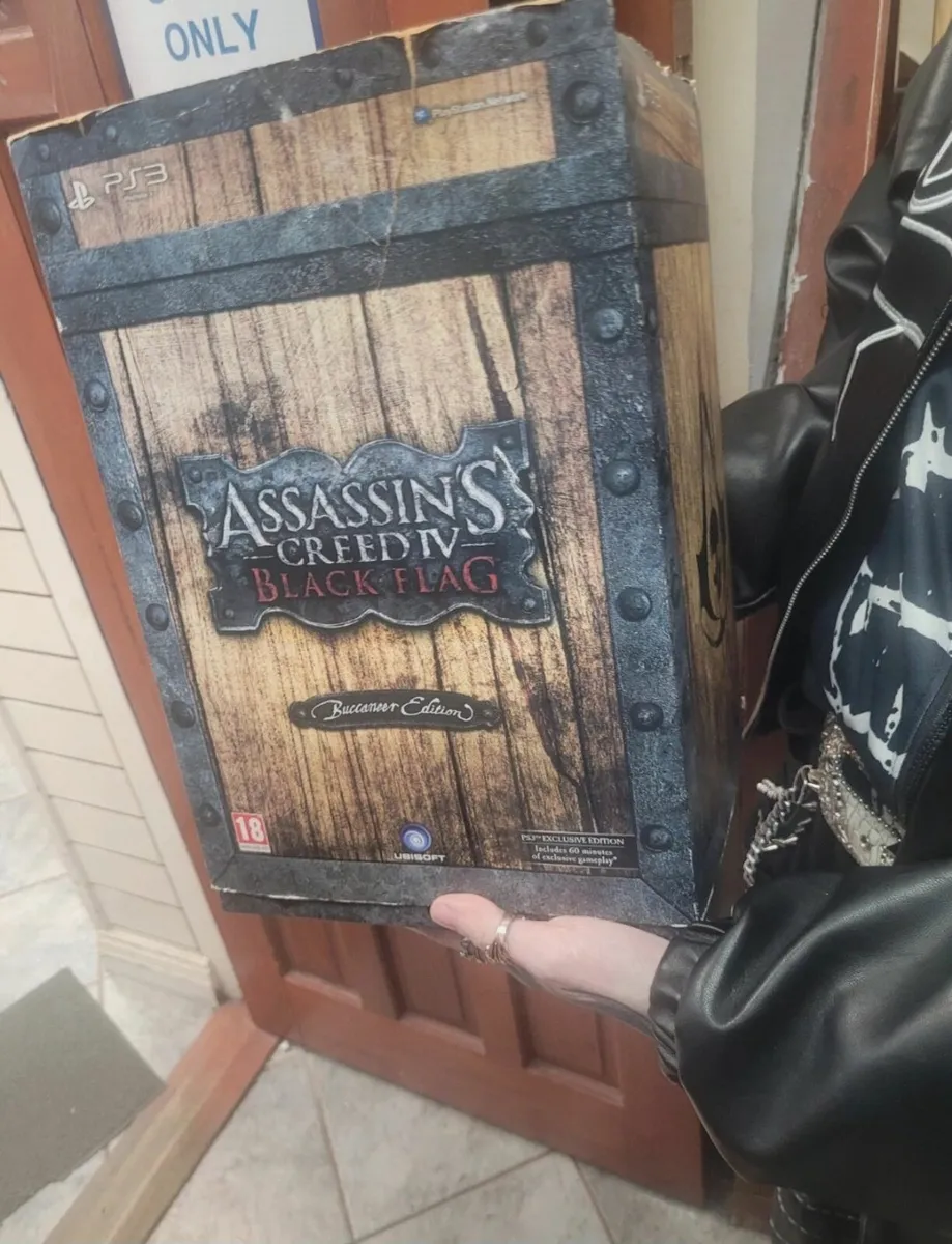 Assassin creed black flag collectors edition - Image 1