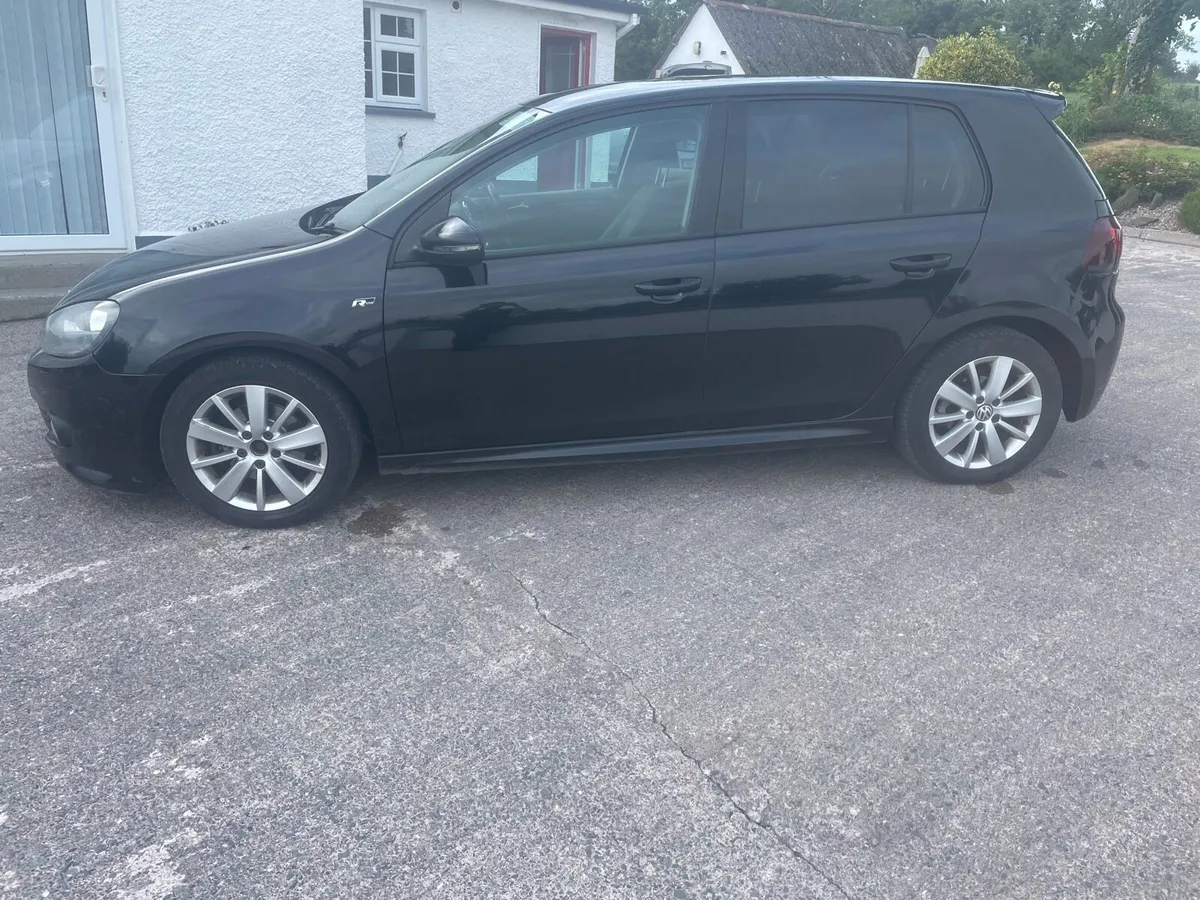 Volkswagen Golf R-Line TDI - Image 2