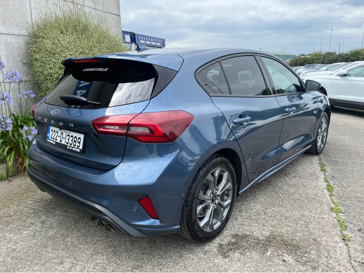 Ford Focus ST-LINE STYLE PETROL 1.0 //ADAPTIVE CRU - Image 4