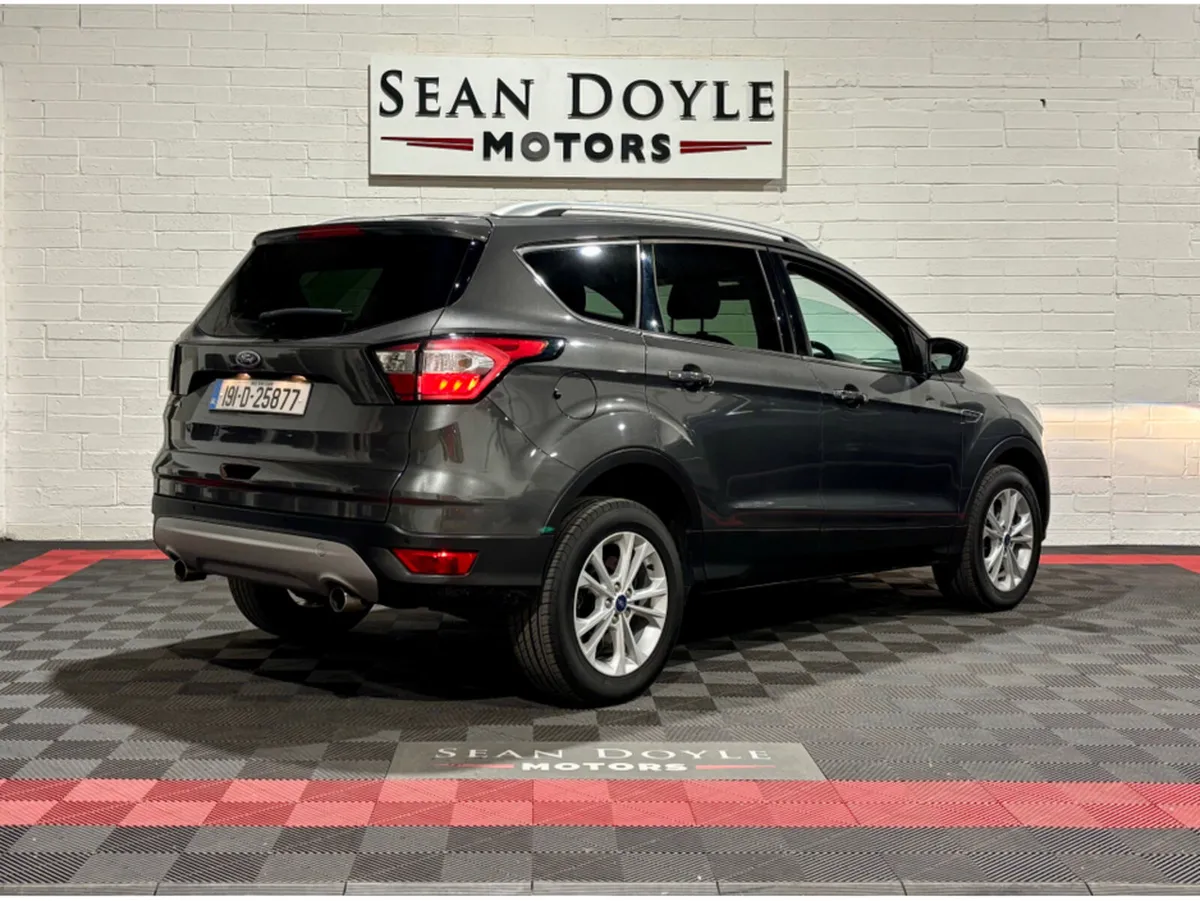 Ford Kuga TITANIUM 1.5 TDCI 5 SEATER COMMERCIAL IN - Image 3