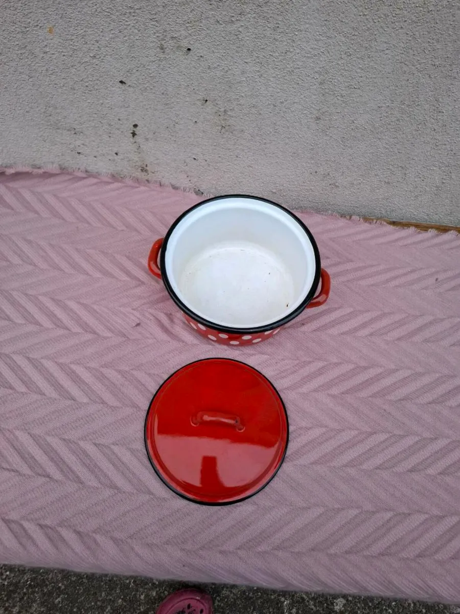 Vintage enamel polka pot postage possible - Image 2