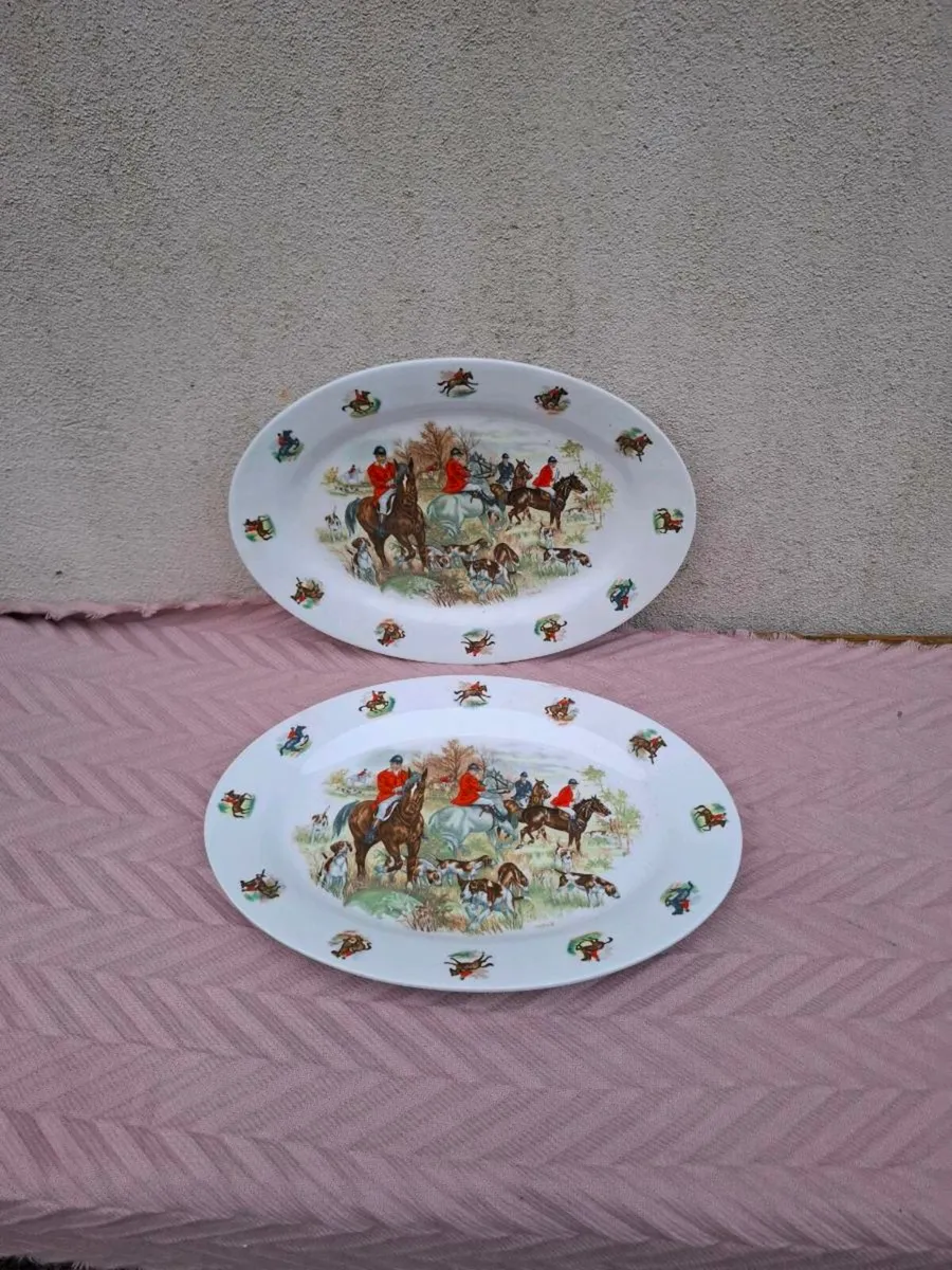 2x40cm by 28cm hunting plates postage possible