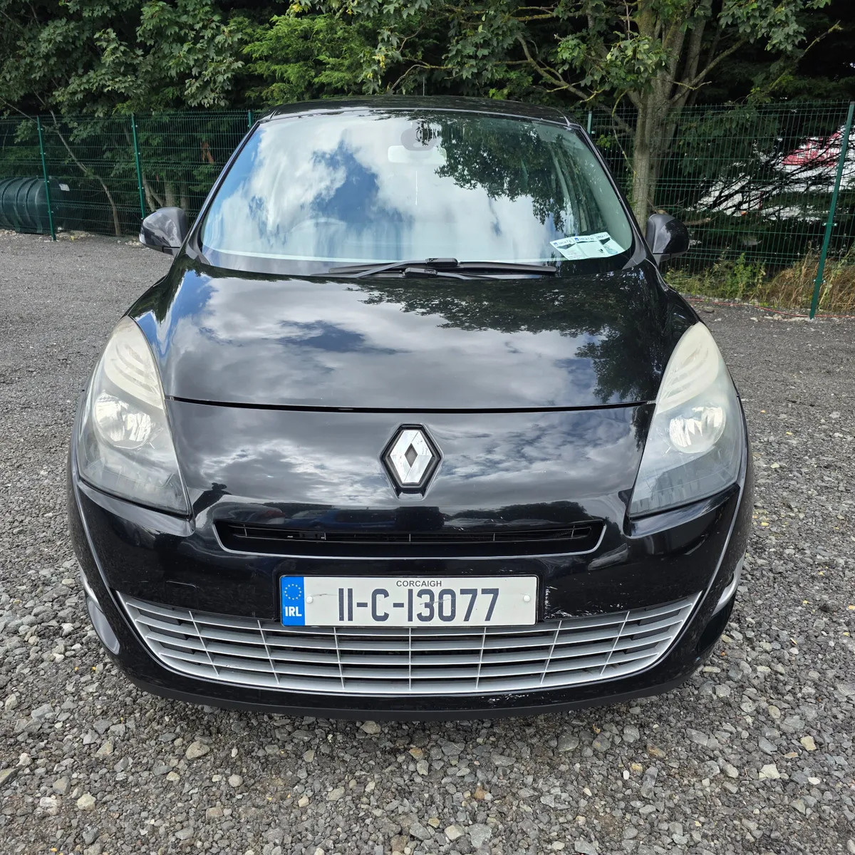 Renault Grand Scenic 2011 Automatic 7 Seater - Image 2