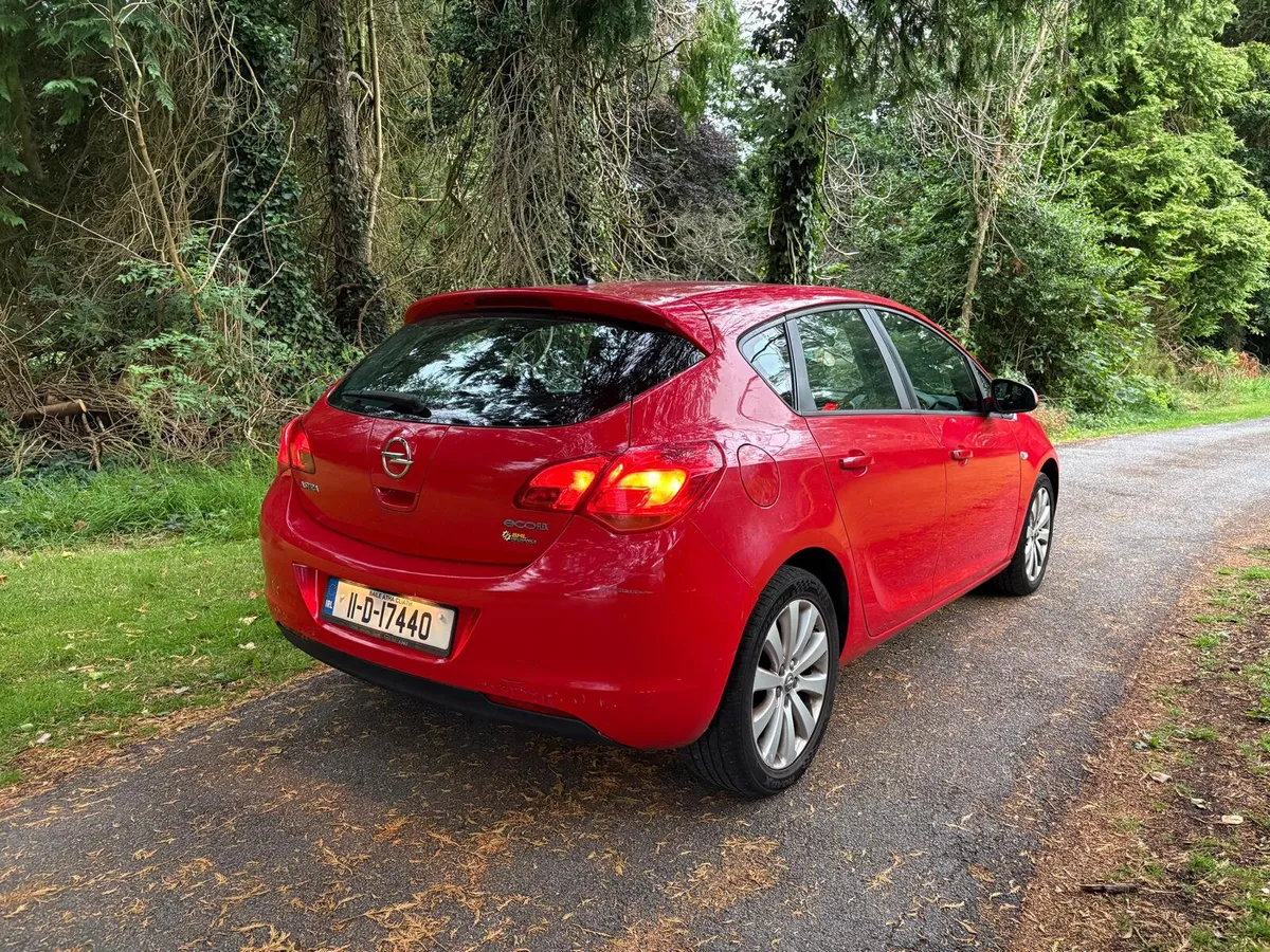 2011 Opel Astra 1.3L Diesel, Brand New NCT Today! - Image 3