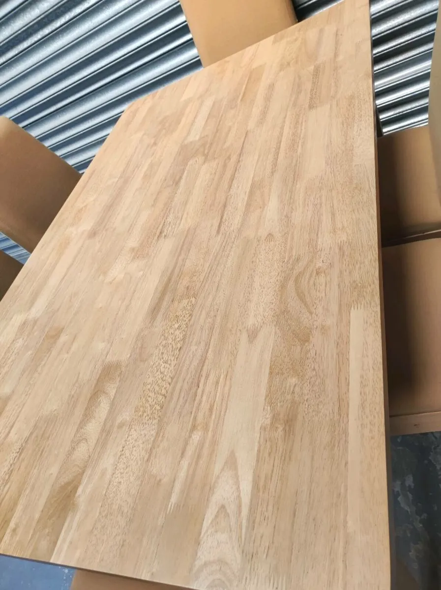 Kitchen dining Table and 6 chairs *delivery - Image 3