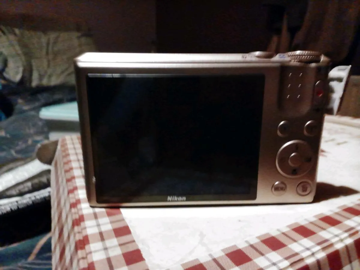 Nikon Coolpix S7000 - Image 3
