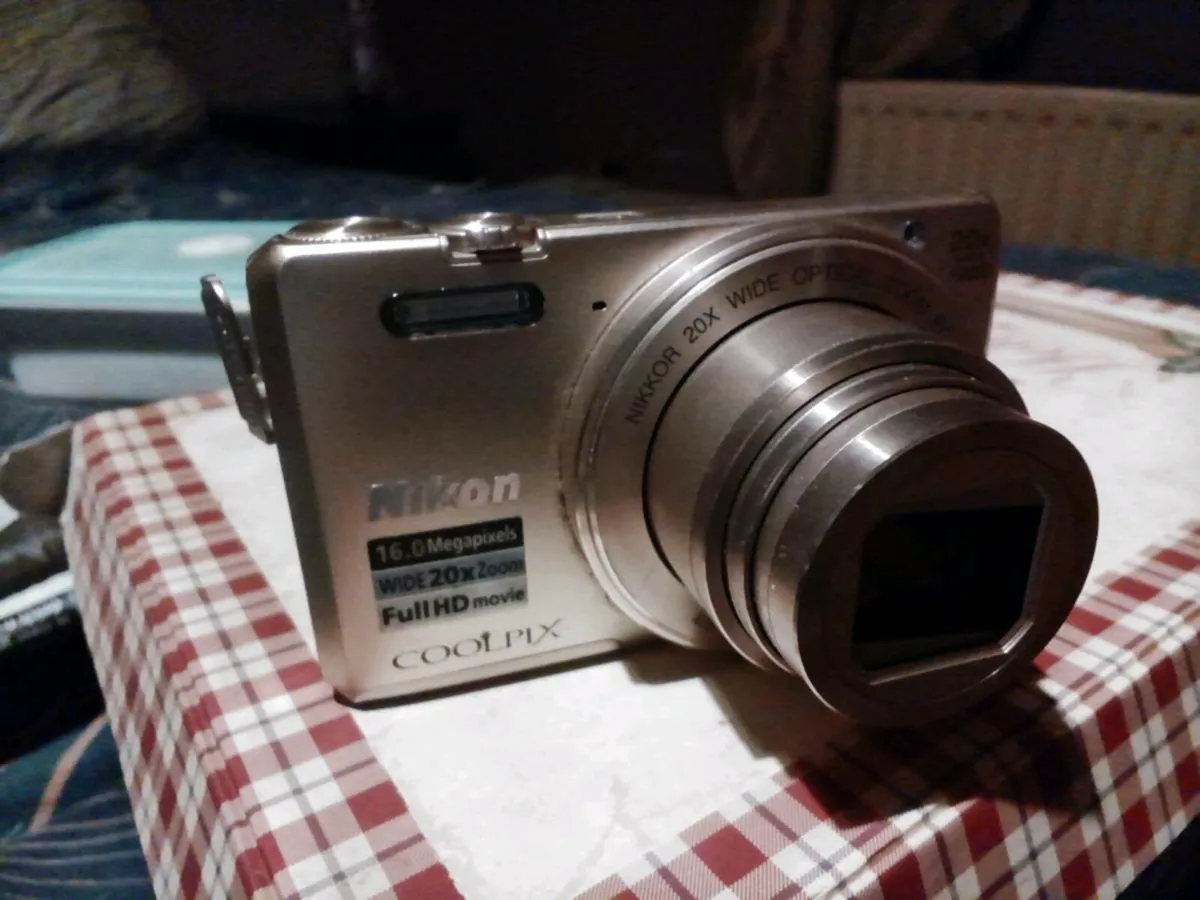 Nikon Coolpix S7000 - Image 4