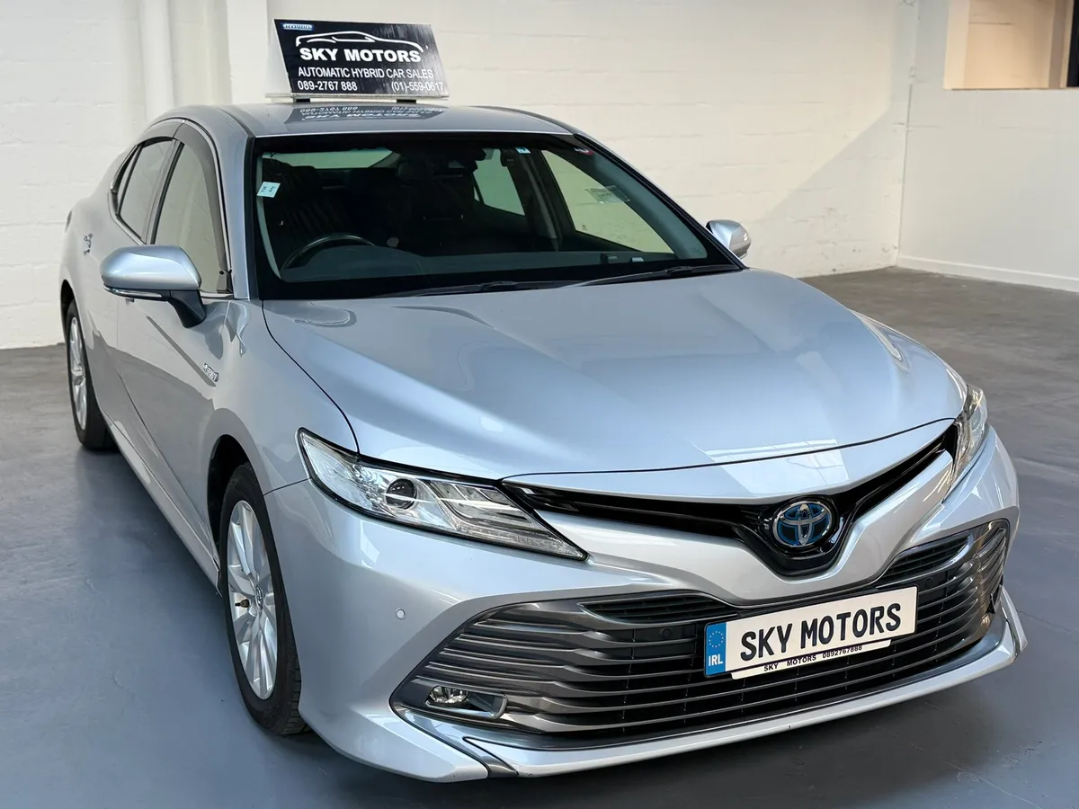 2019 TOYOTA CAMRY2.5 Hybrid automatic Saloon G - Image 3
