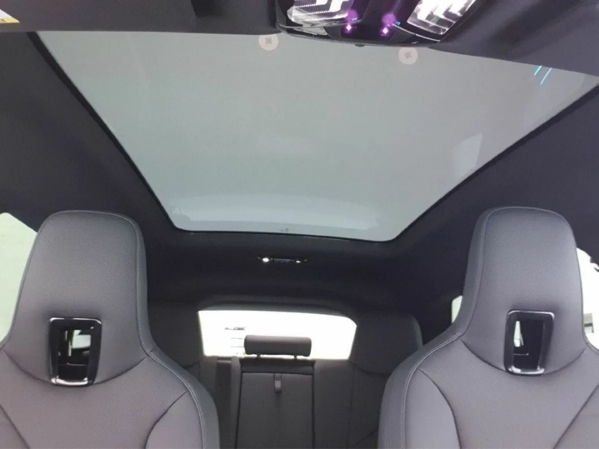 BMW iX M-Sport 2021 - Image 4