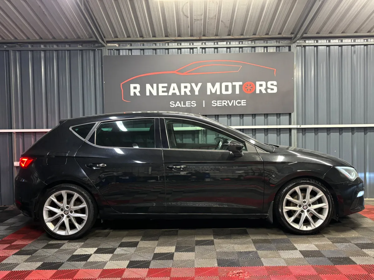 2019 SEAT Leon 1.5TSI 130HP FR Manual - Image 4