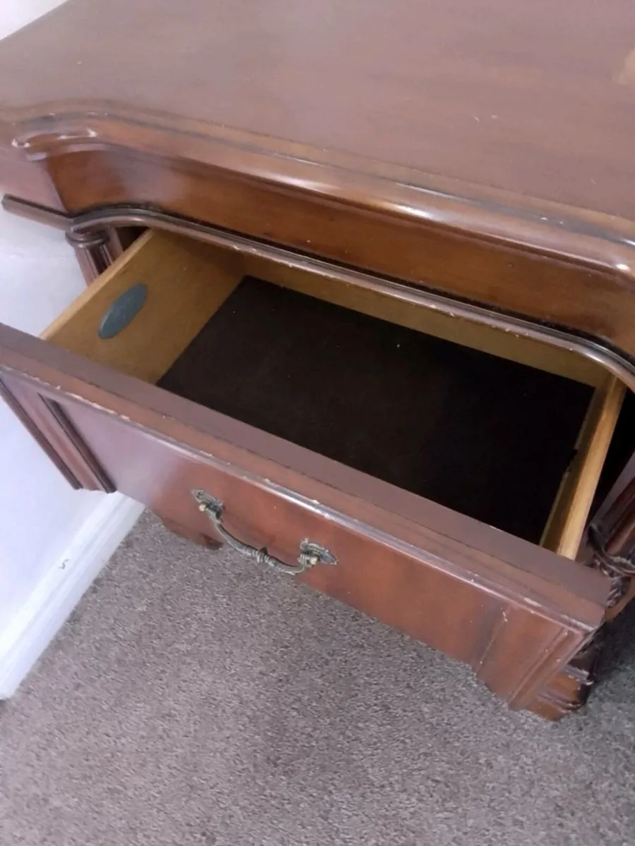 Nightstand - Image 3