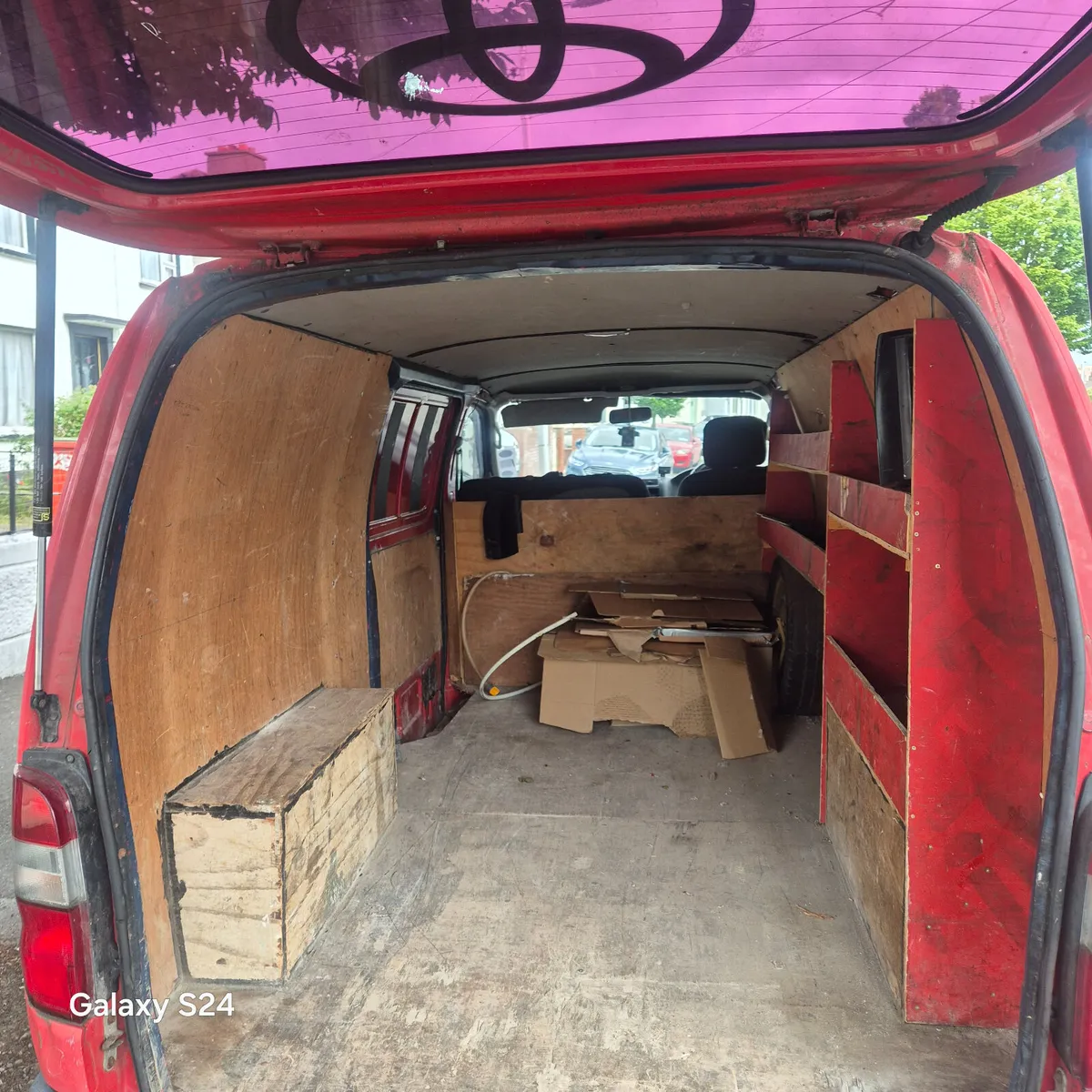 Toyota HiAce 2002 doed and taxed - Image 4