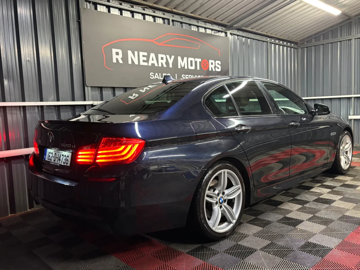 2016 162 BMW 5-Series 520d M-Sport Auto - Image 3