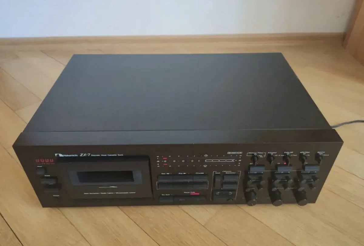 Nakamichi ZX-7 cassette deck - Image 4