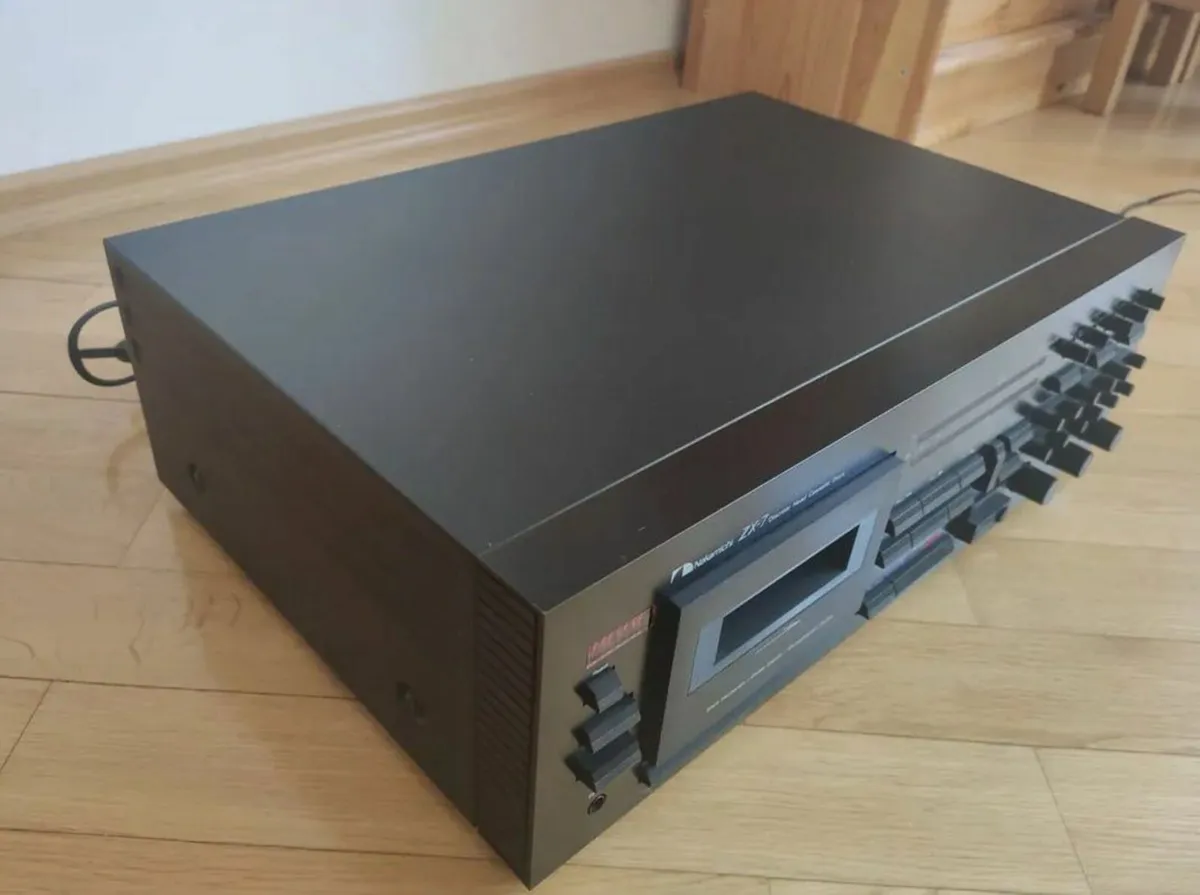 Nakamichi ZX-7 cassette deck - Image 1
