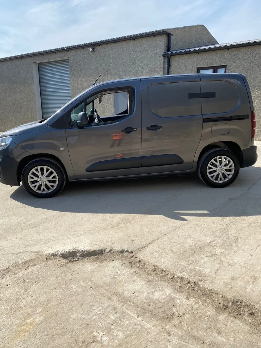 2019 Citroen berlingo 1.6 hdi - Image 3