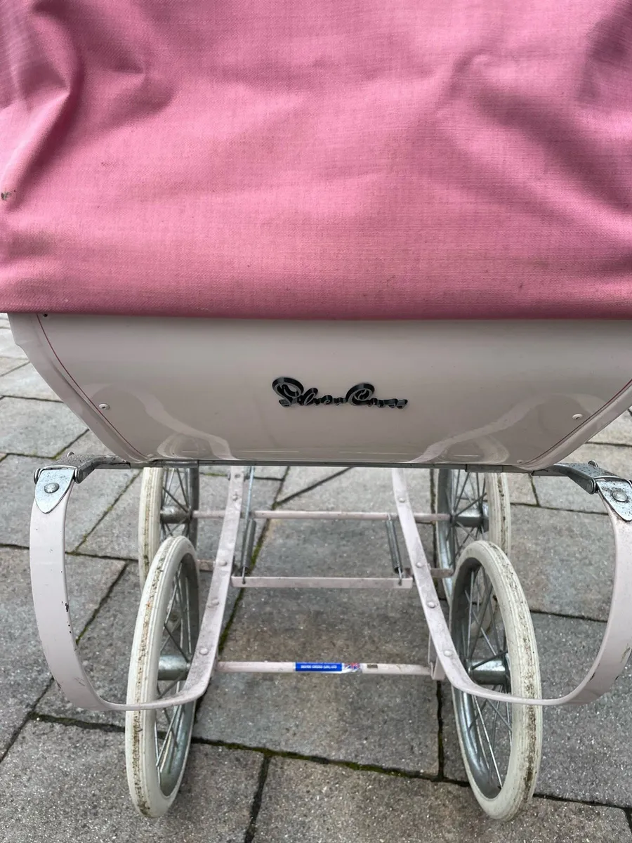 Vintage pink silver cross pram with vintage dolls - Image 2