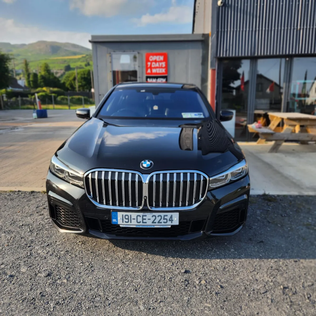 BMW 7-Series 2019 - Image 3