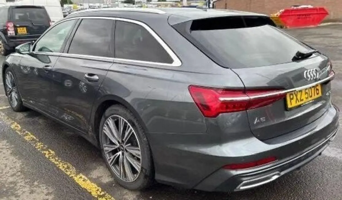 Audi A6 2.0 TDI 40 S Line Estate 5dr Diesel S Tro - Image 3