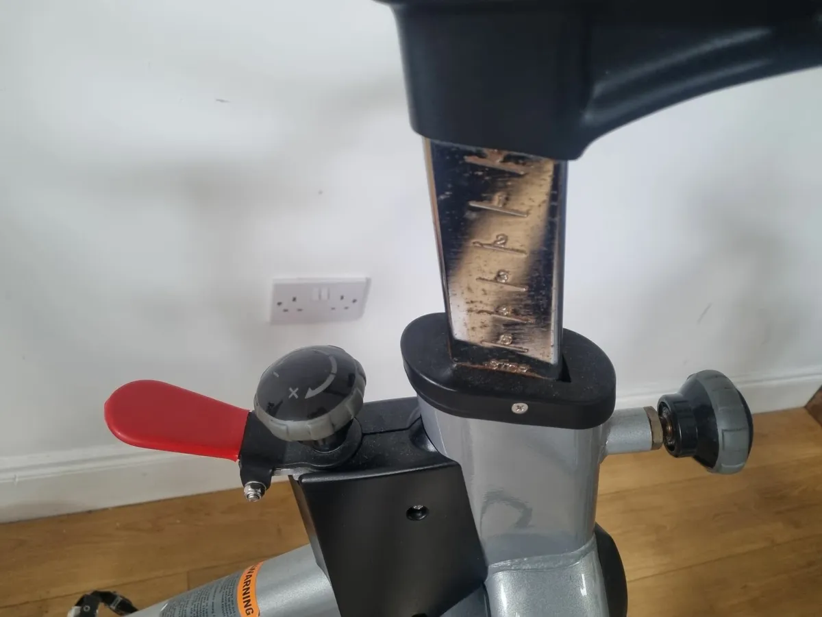 Spinning Bikes - Image 1