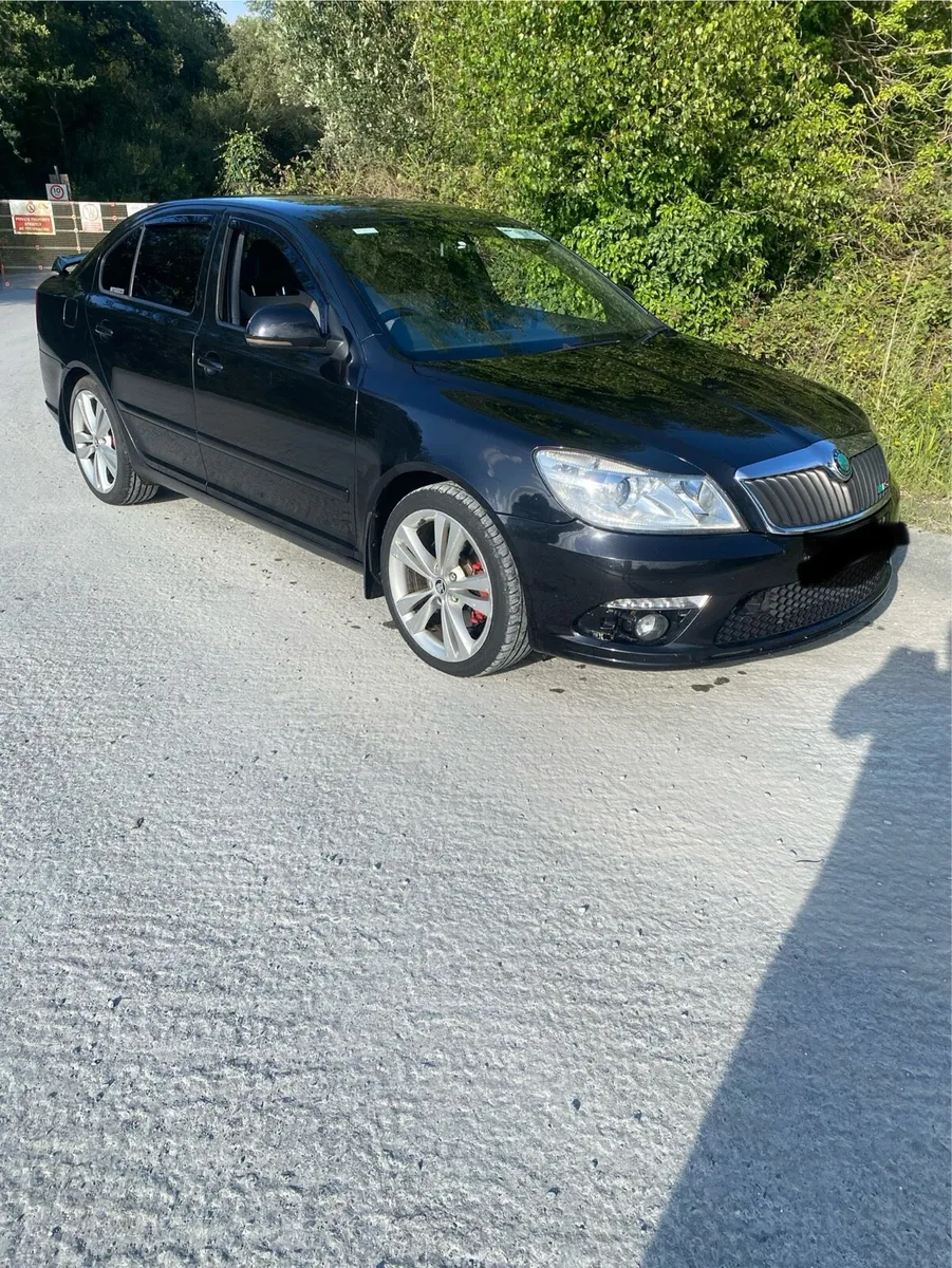 Car - Image 1