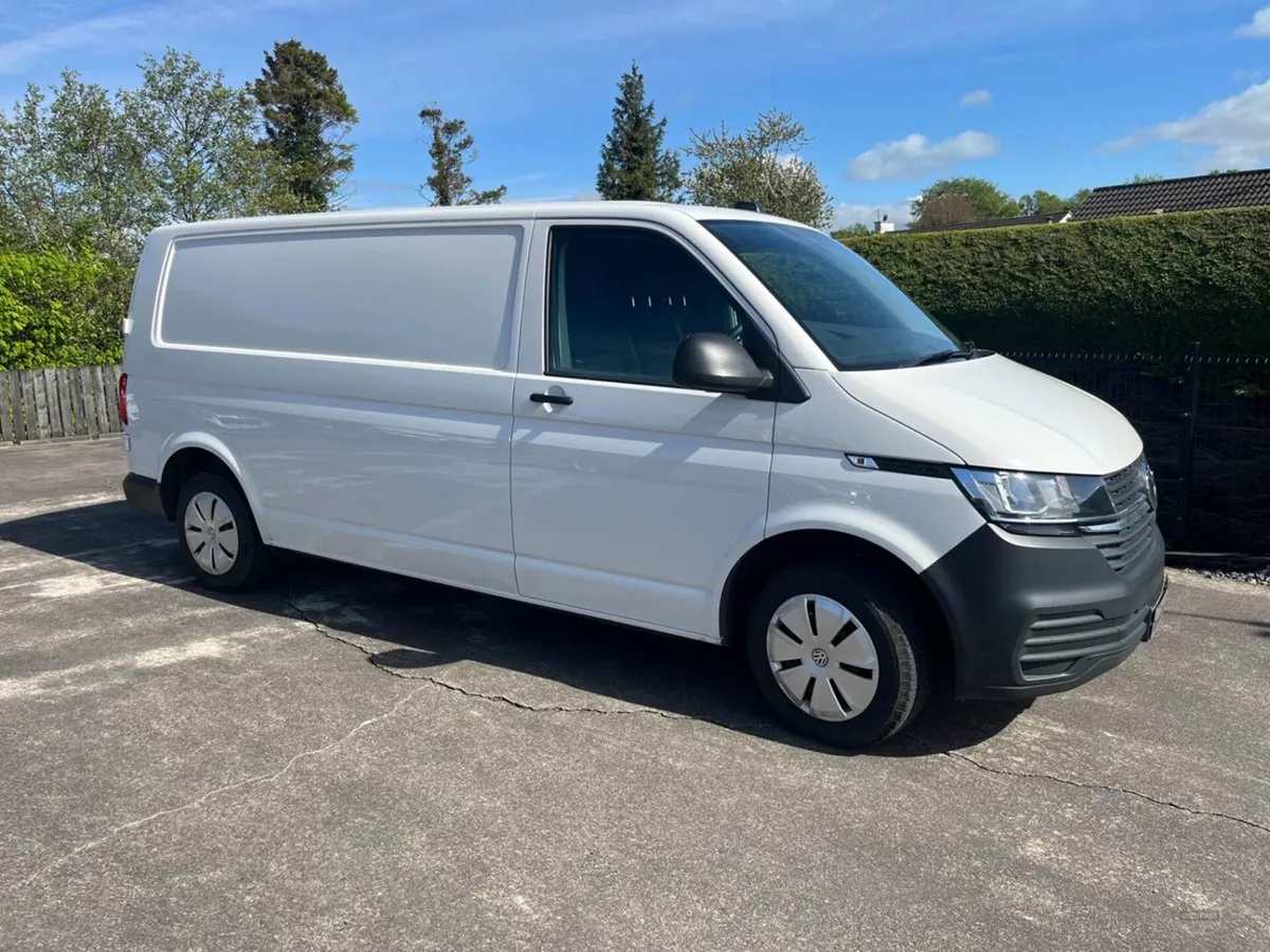 Volkswagen Transporter T30 LWB Diesel - Image 4