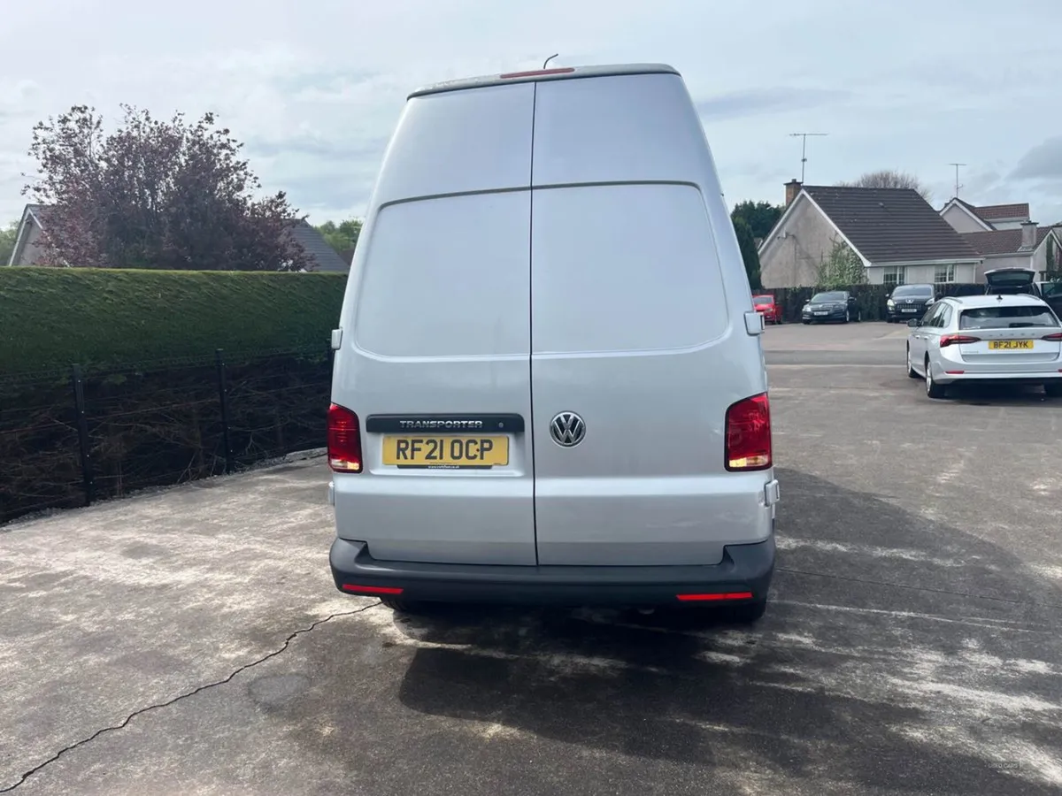 Volkswagen Transporter T30 LWB Diesel - Image 3