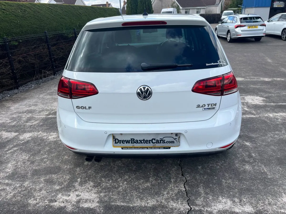 Volkswagen Golf Diesel Hatchback - Image 4