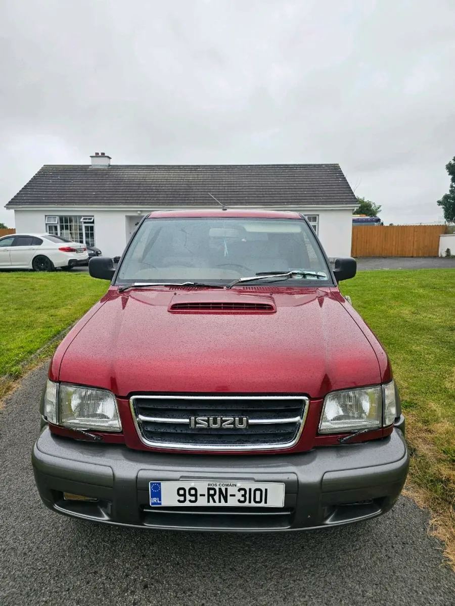 Citation Izuzu trooper crew cab - Image 4