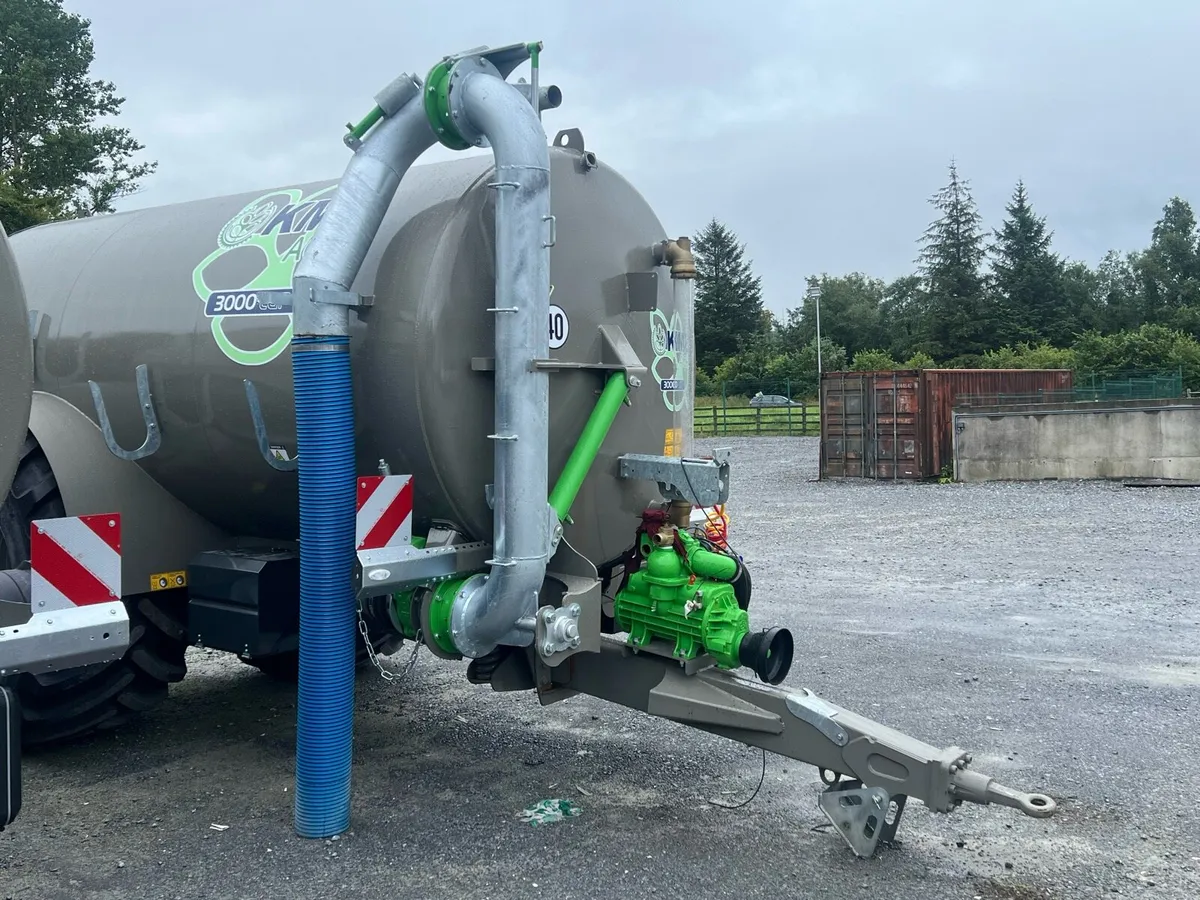 3000 gallon tank in stock @KME Agri - Image 3