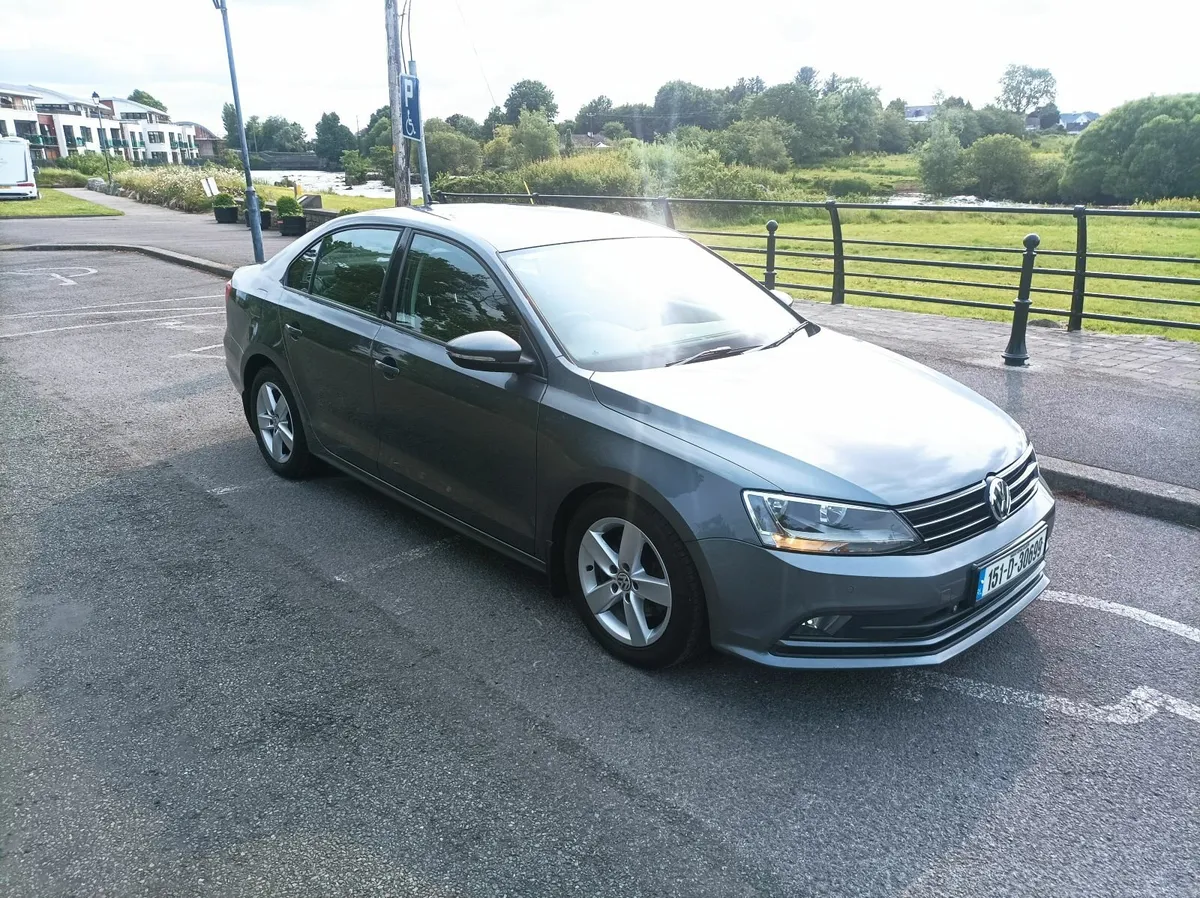 Volkswagen Jetta 2015 - Image 4