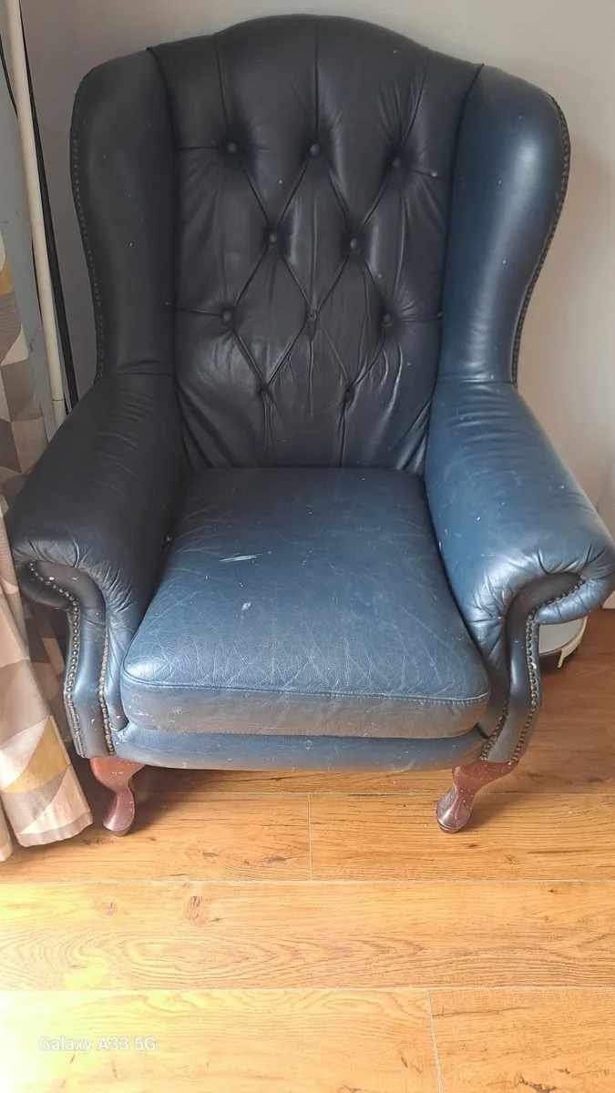 Armchairs - Image 2
