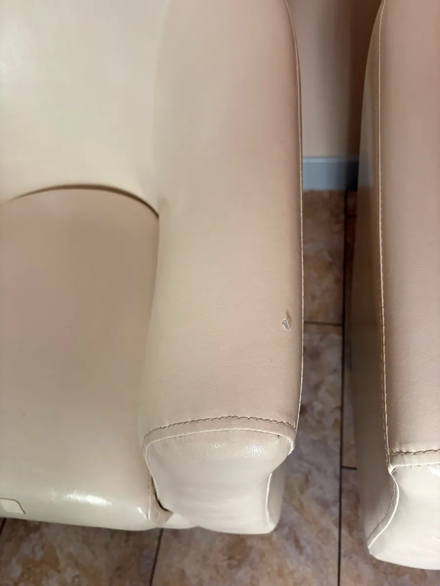 2 faux leather chairs - Image 3