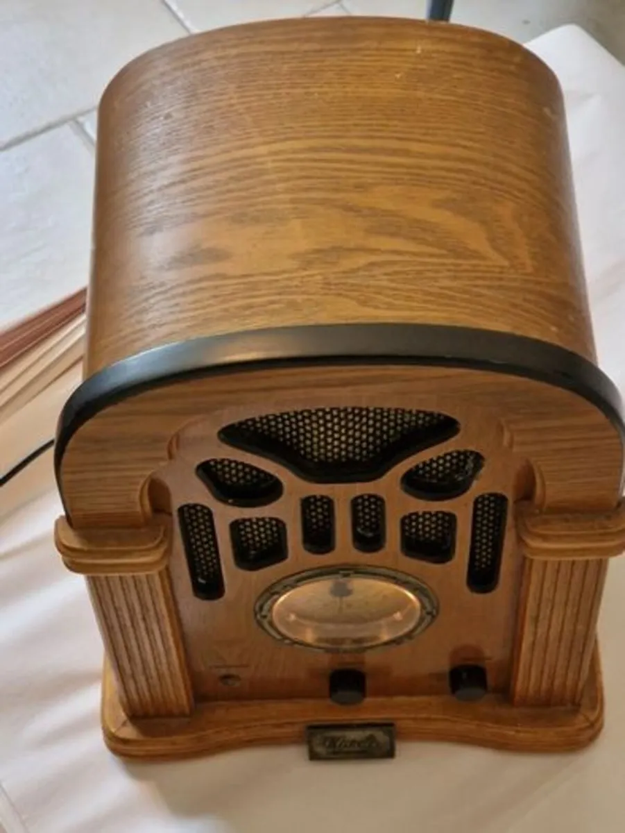 Classic Radiogram, Radio & Tape Stereo System - Image 2