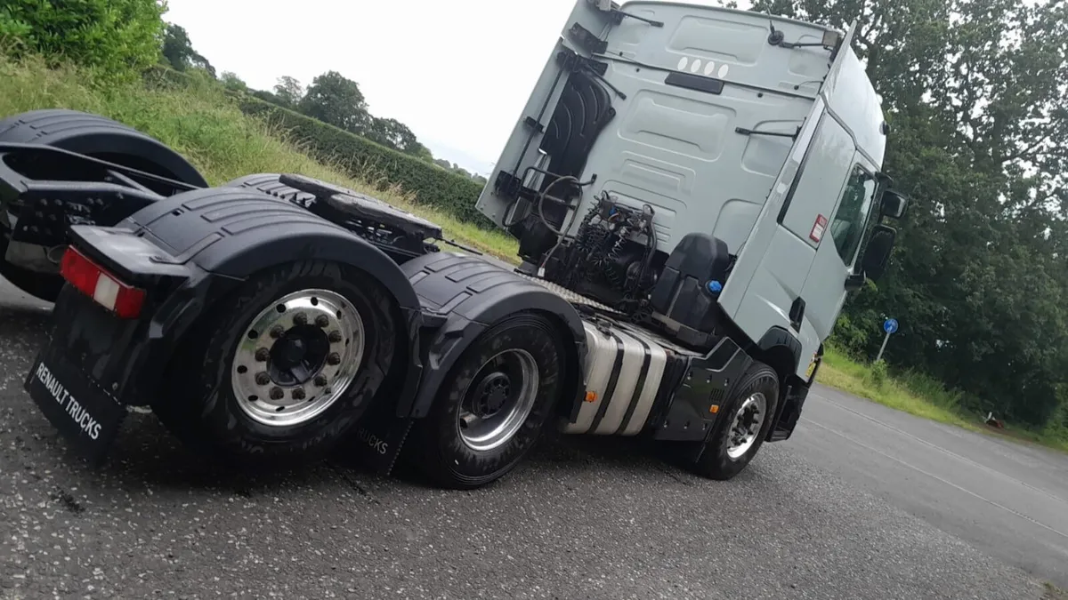 Renault T520 Tax axle - Image 3