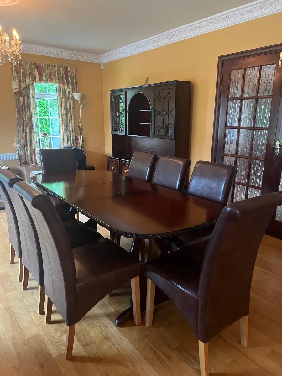 Extendable Dining Table & 8 Leather Chairs - Image 1