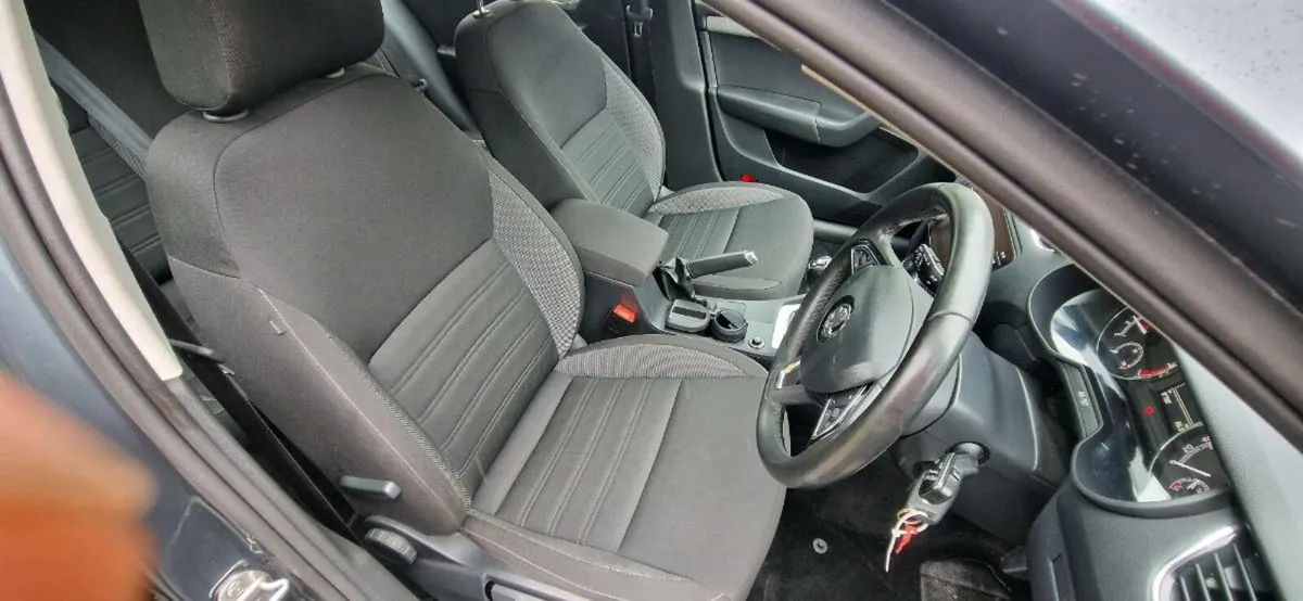 SKODA OCTAVIA - Image 3