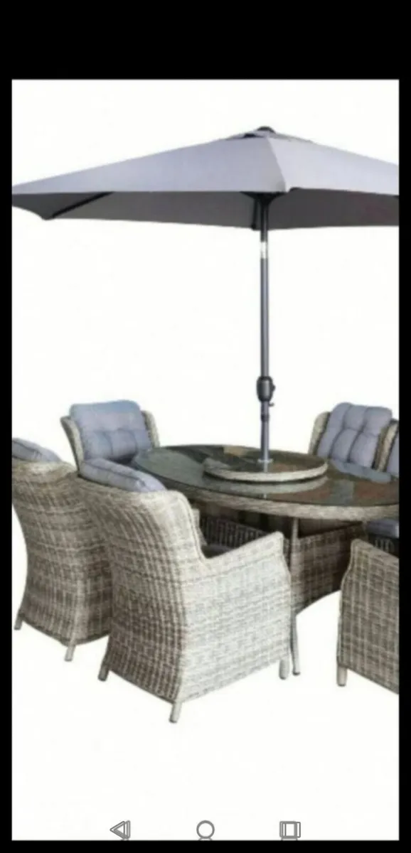 REDUCED TO CLEAR - Brand New 6 Seater Rattan  Set - Image 1