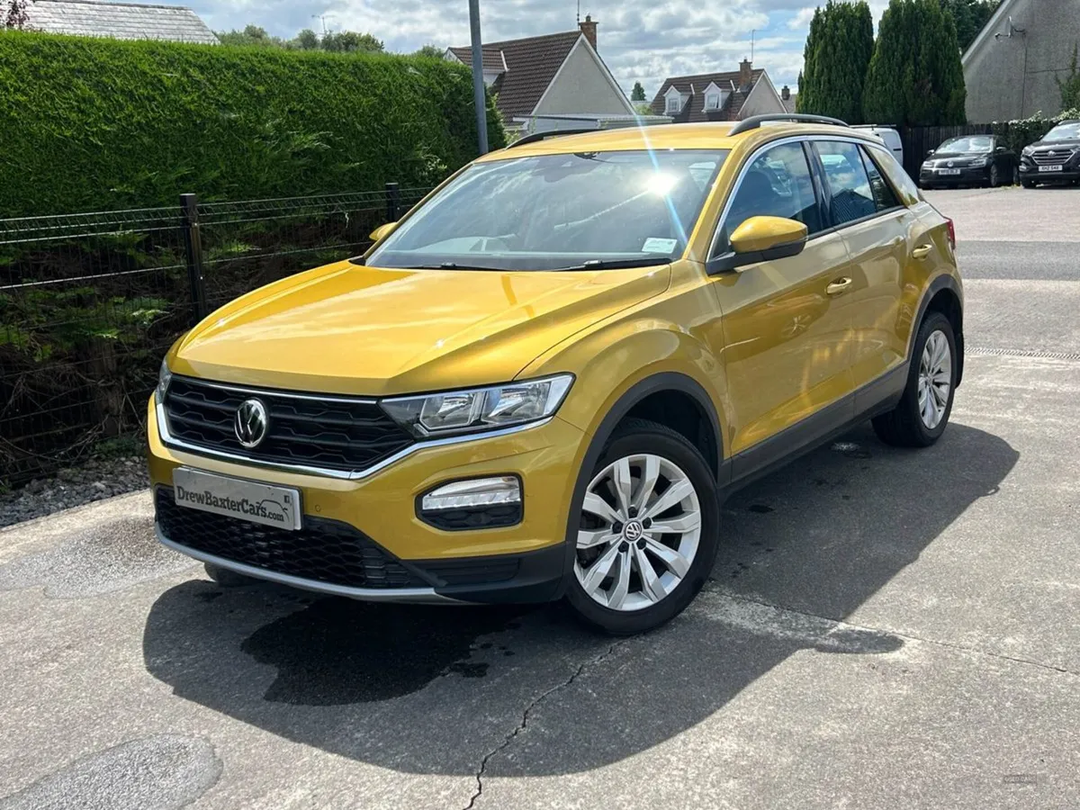 Volkswagen T-Roc Hatchback - Image 4