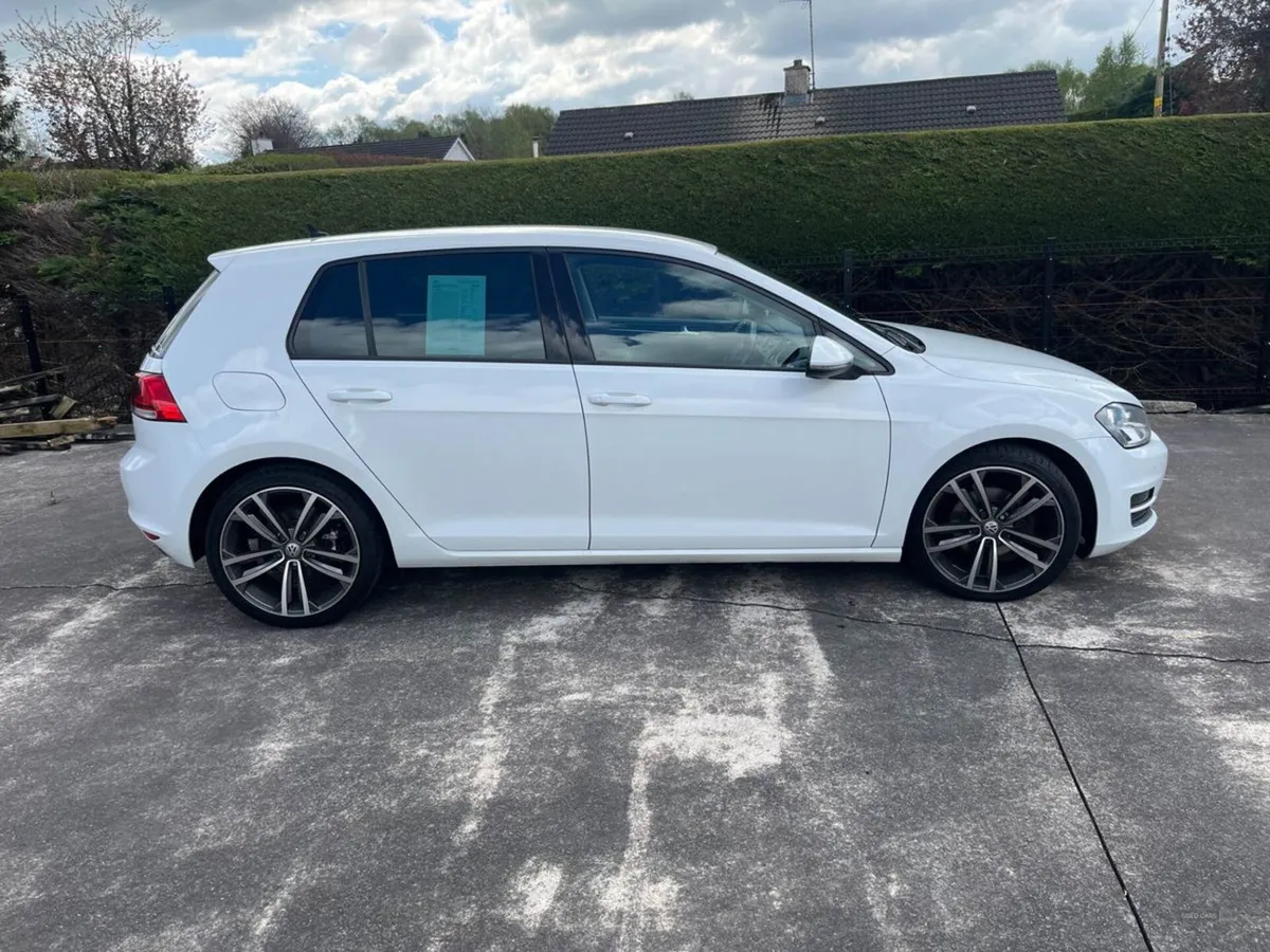 Volkswagen Golf Diesel Hatchback - Image 2