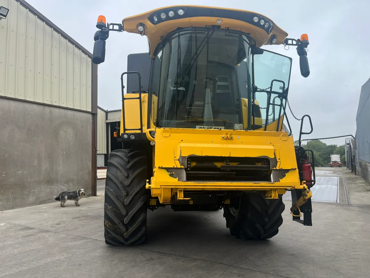 *******New Holland CX7.80. ***4WD******* - Image 2