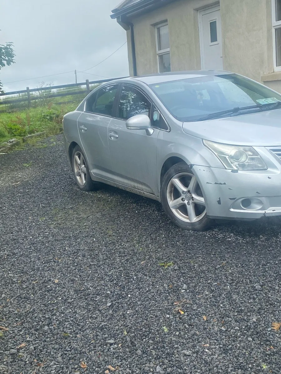 Toyota avensis. - Image 1