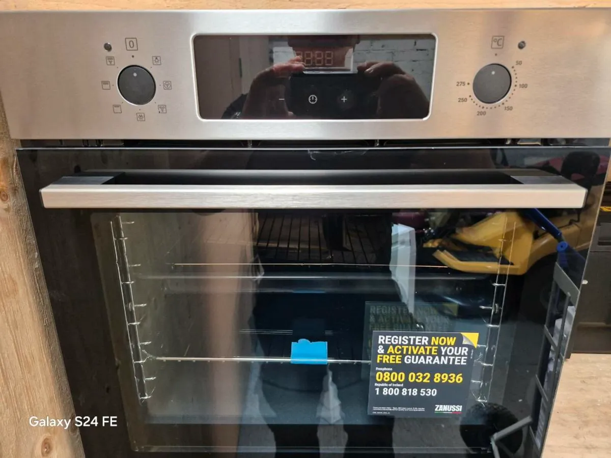 NEW Zanussi Built In Single Oven - Image 2