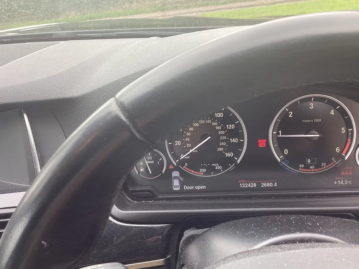 BMW 5-Series 2016 - Image 3