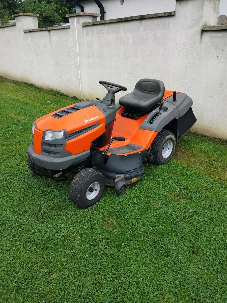 Ride on lawnmower 2017 - Image 2