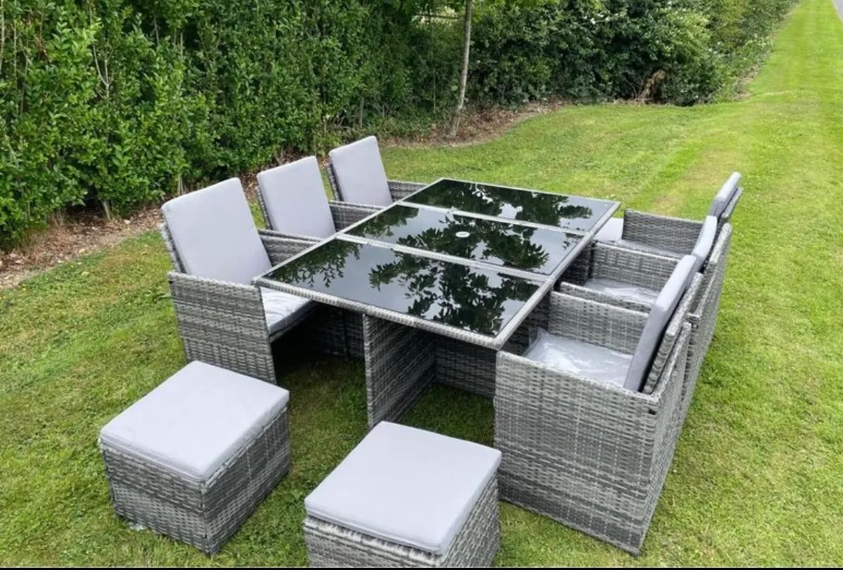 NEW 11 PSC GARDEN CUBE RATTAN FURNITURE - DELIVERY - Image 2